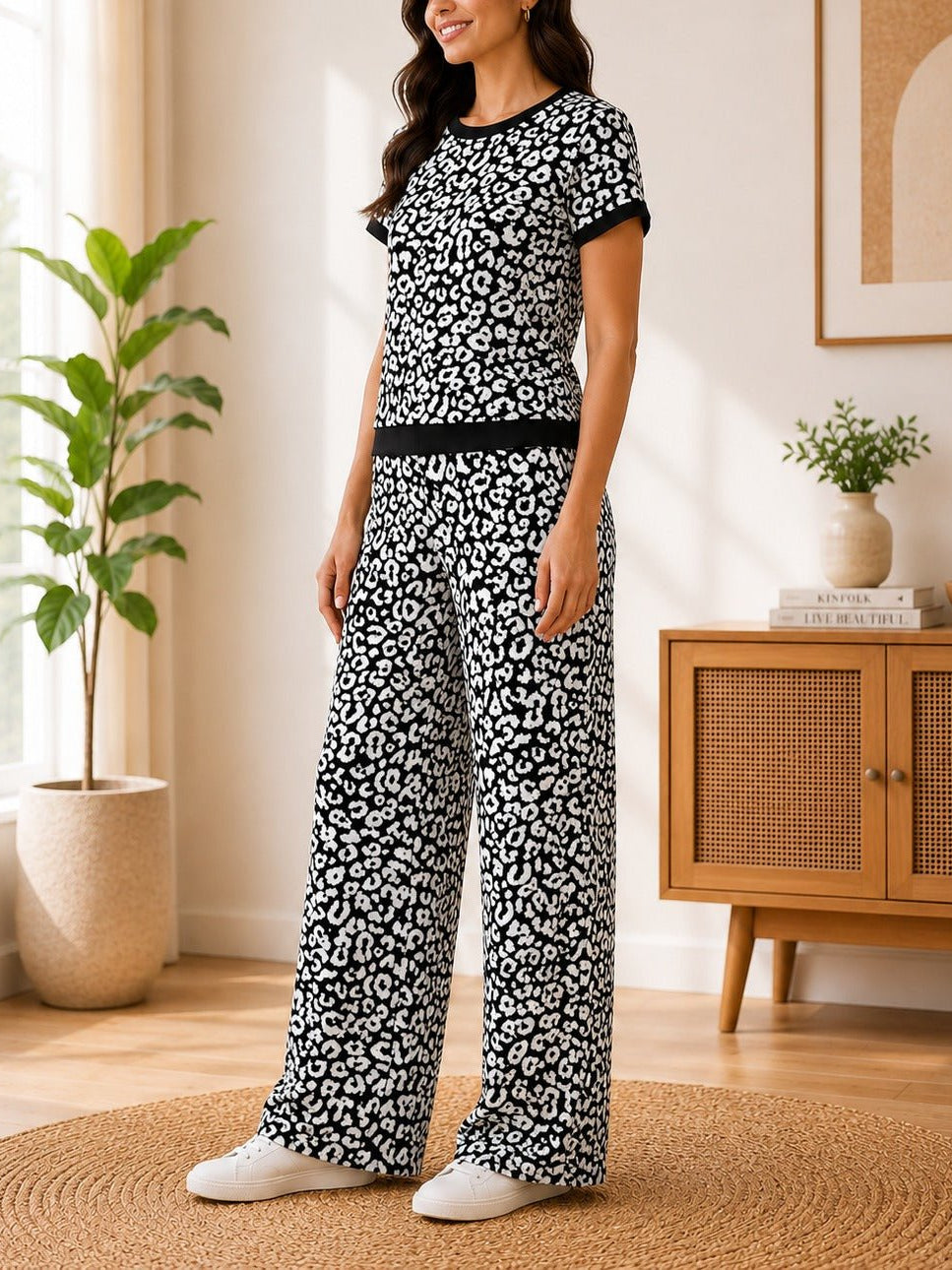 Ladies Black And White Leopard Print Knitwear Jersey Set - StylePhase SA