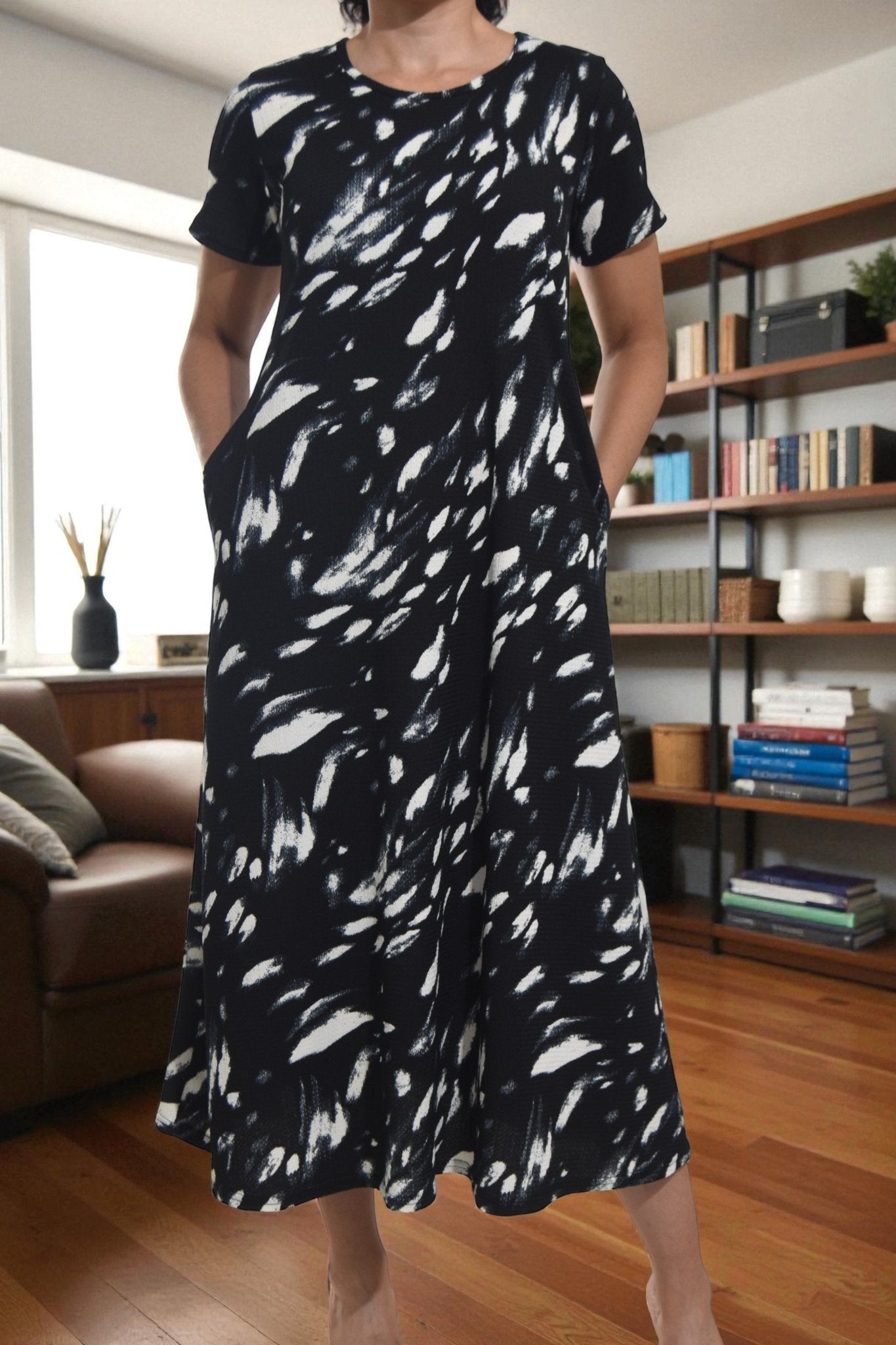 Ladies Black Short Sleeve Maxi Dress - StylePhase SA