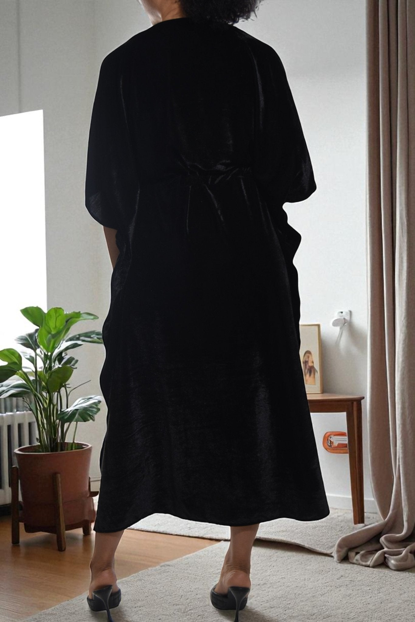 Ladies Black Velour Kaftan - StylePhase SA