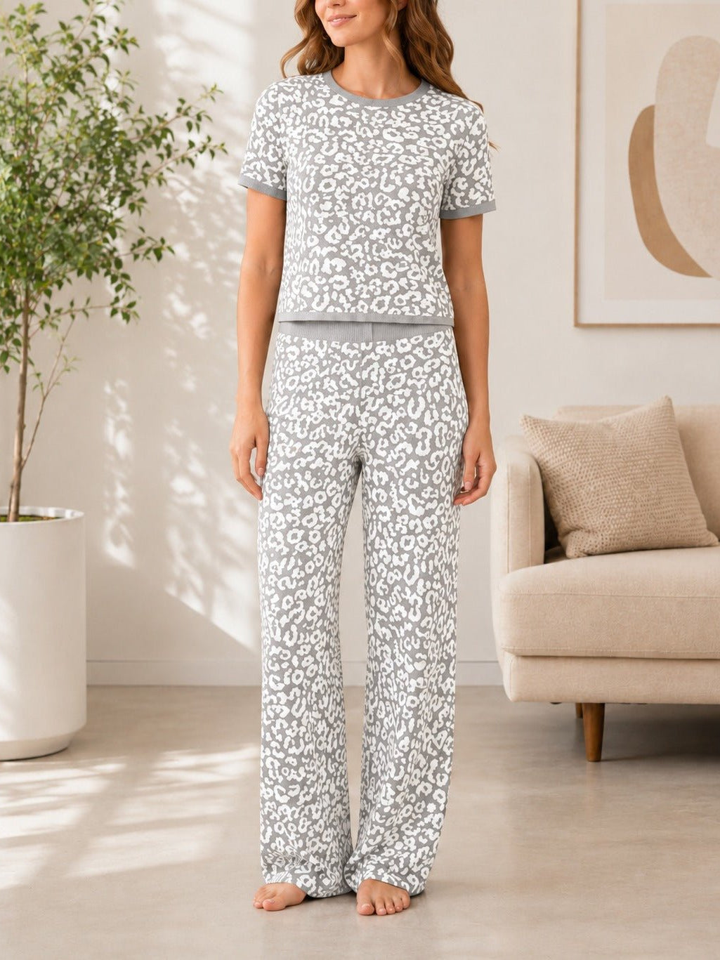 Ladies Grey And White Leopard Print Knitwear Jersey Set - StylePhase SA