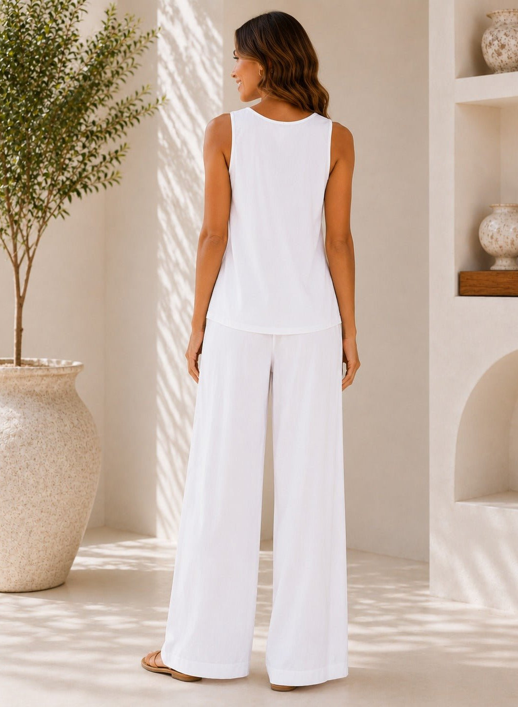 Ladies White Sleeveless Two-piece New Feeling Set - StylePhase SA