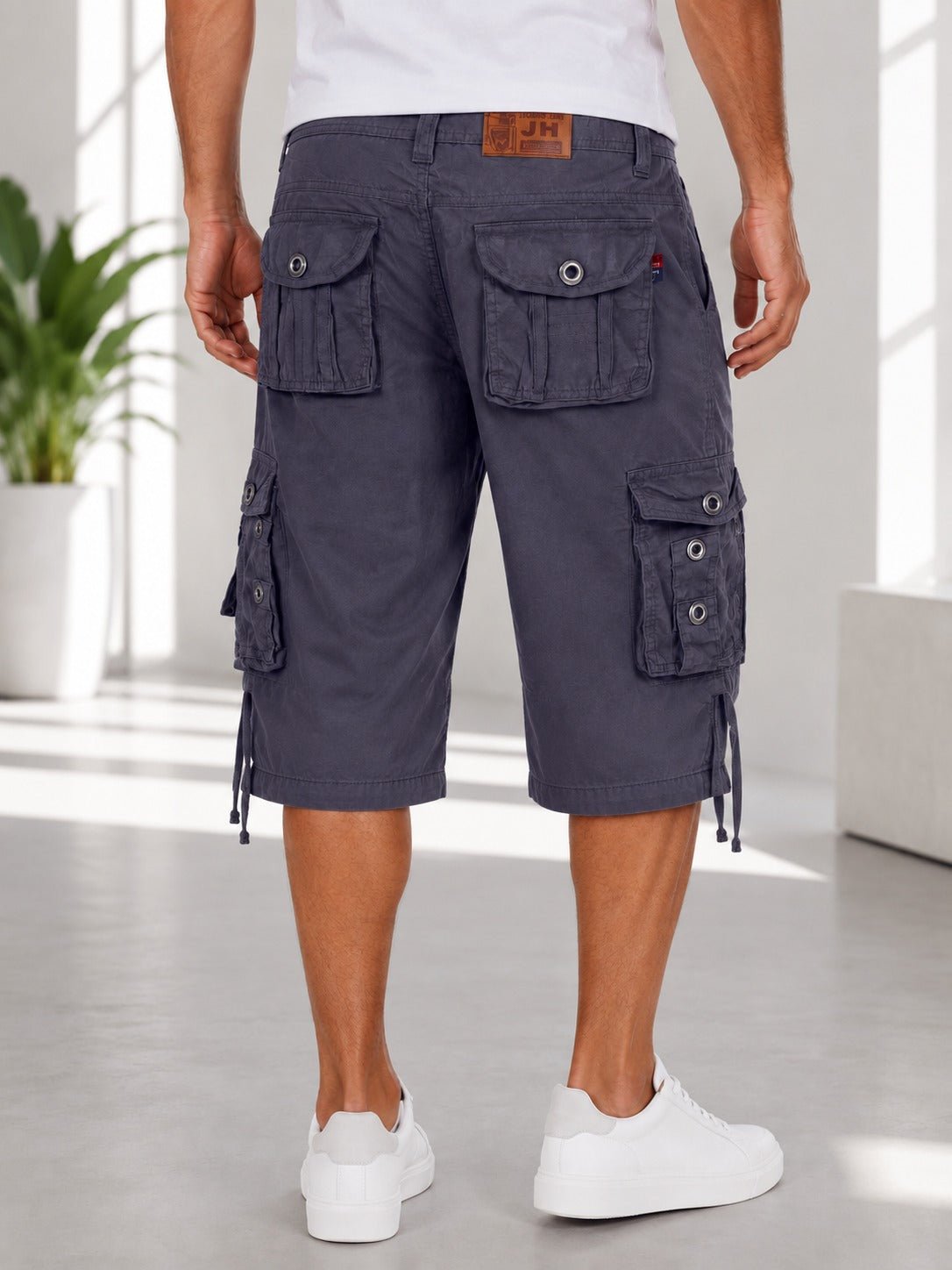 Men's Grey Multi-Pocket 3/4 Cargo Shorts - StylePhase SA