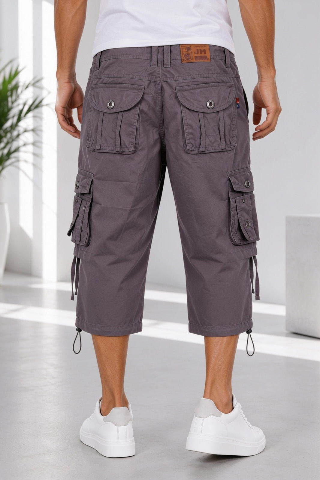 Men's Warm Grey Multi-Pocket 3/4 Cargo Shorts - StylePhase SA