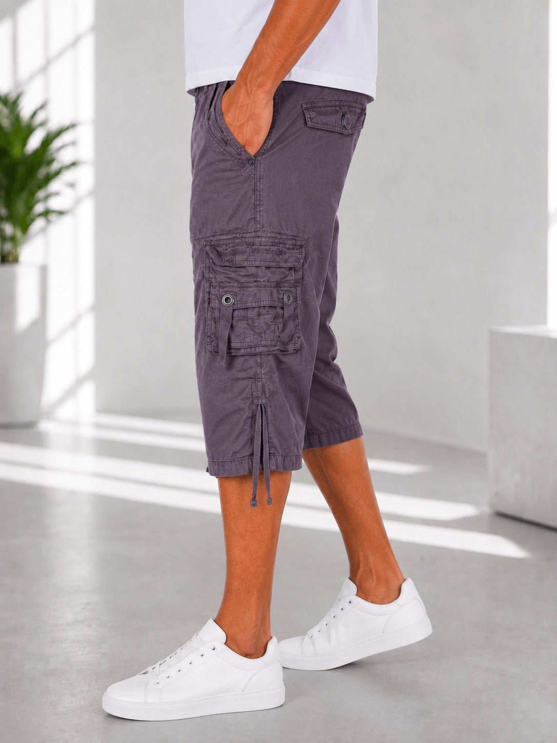 Men's Warm Grey Multi-Pocket 3/4 Cargo Shorts - StylePhase SA
