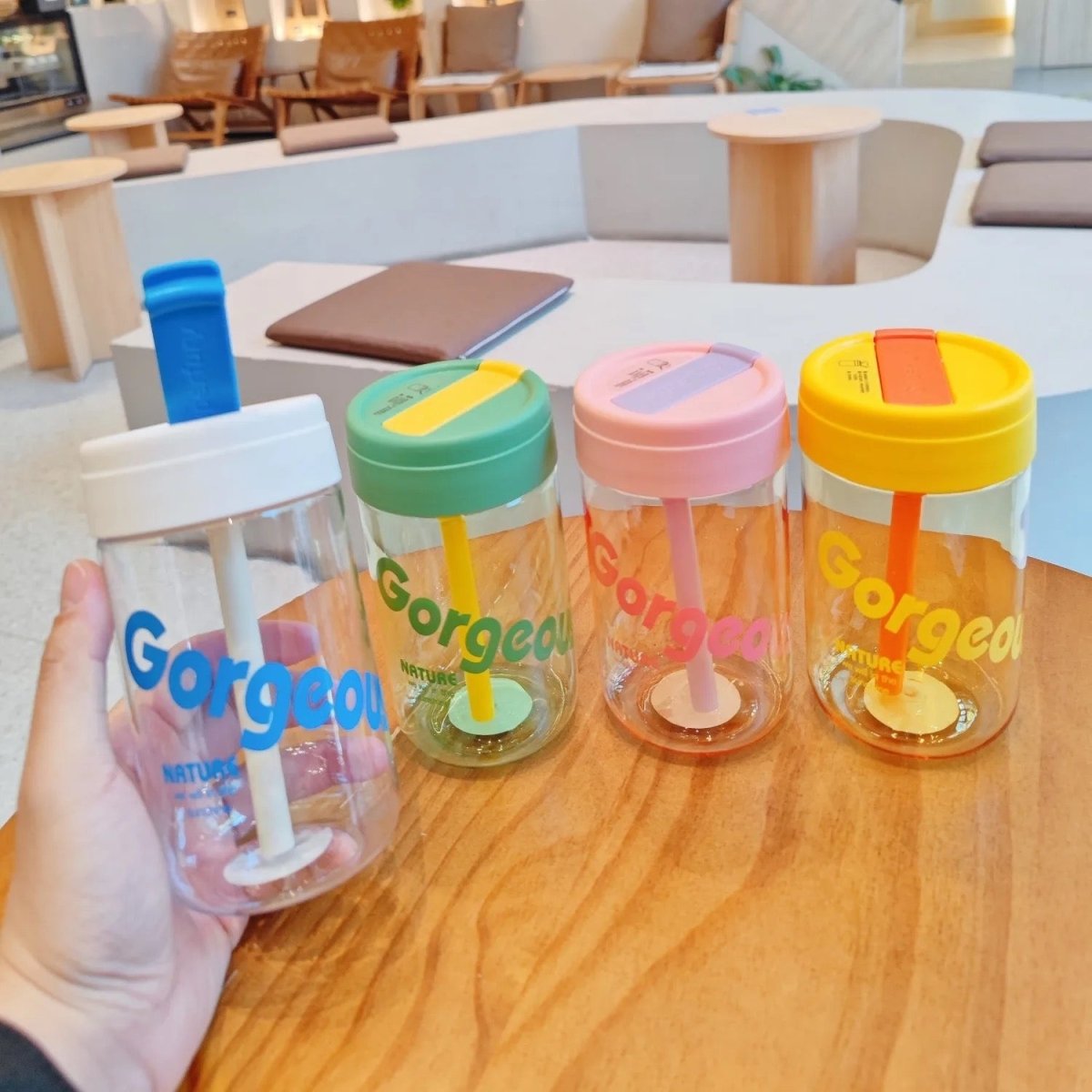 Modern Gorgeous Water Bottle - 600ml - Style Phase Home