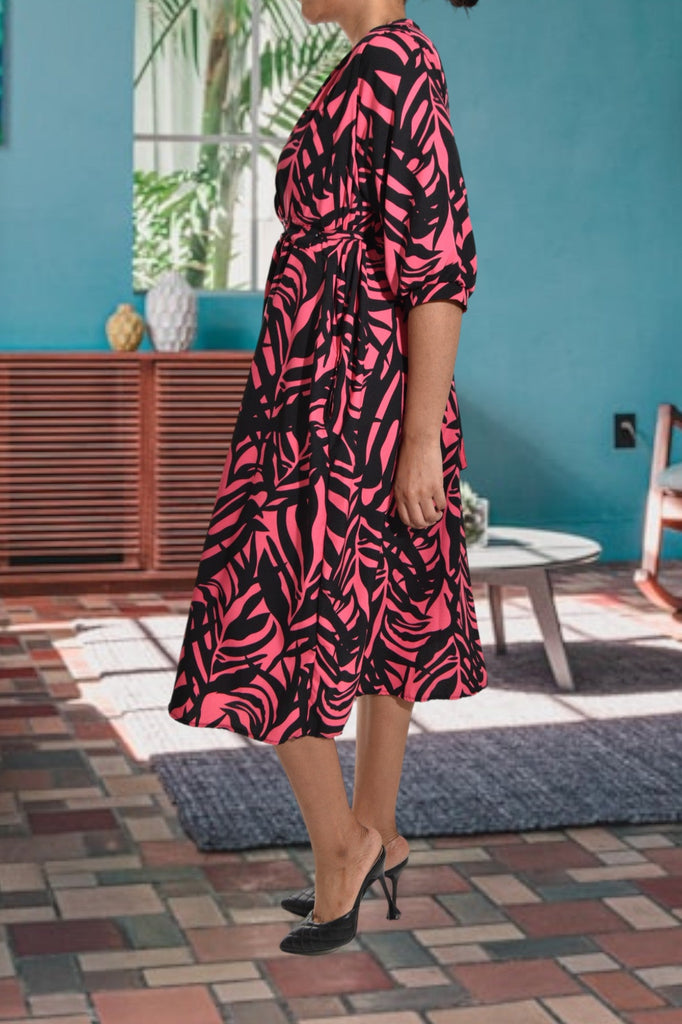 Black And Cerise Pocket Dress - StylePhase SA