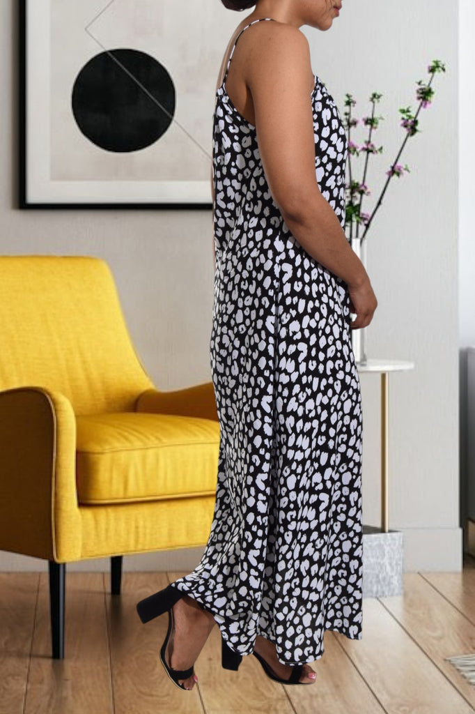 Black And White Strappy Maxi Dress - StylePhase SA