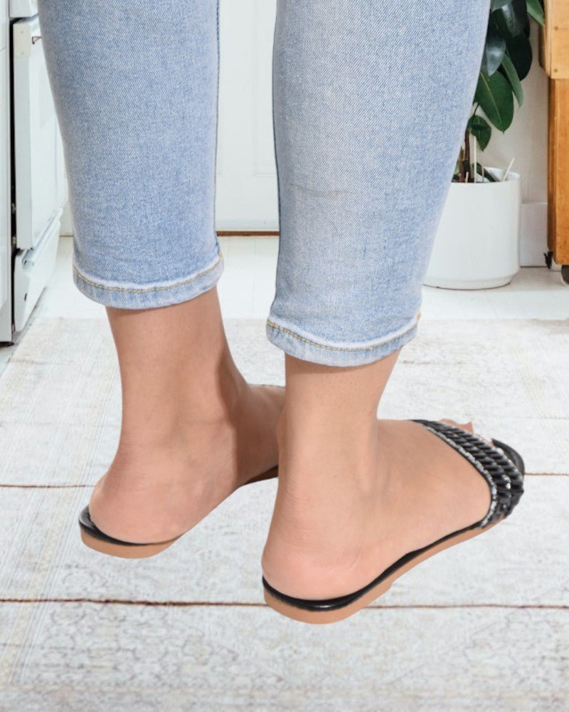 Black Fashion Flat Sandals - StylePhase SA