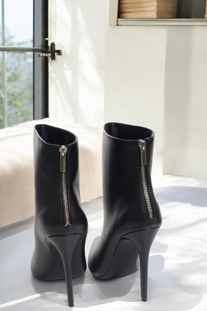 Black Madelina Ankle Boots - StylePhase SA