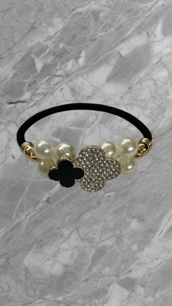 Black Stretch Bracelet With Pearls - StylePhase SA
