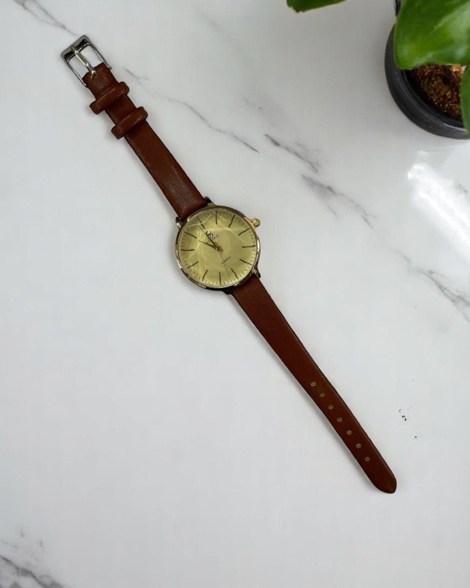 Brown Thin Strap Watch - StylePhase SA