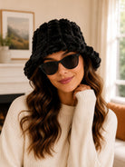 Faux Fur Black Hat - StylePhase SA