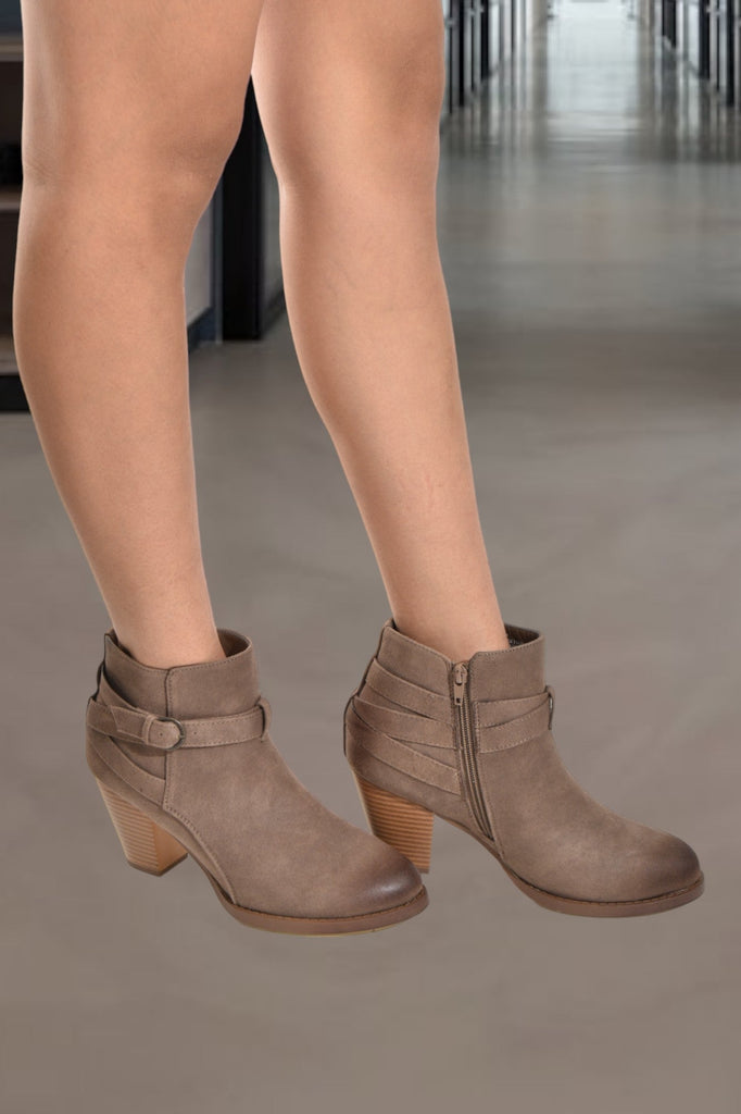 Freda Taupe Boots - StylePhase SA