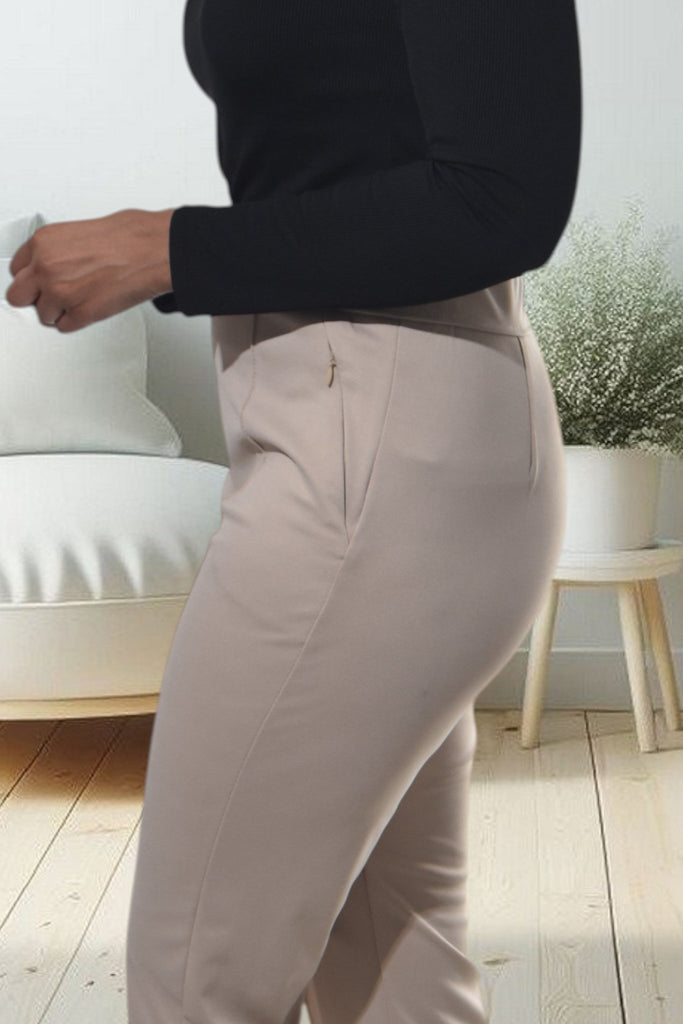 Ladies Beige Capri Pants - StylePhase SA