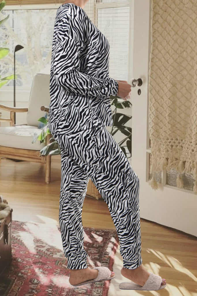 Ladies Black And White Pajama Set - StylePhase SA
