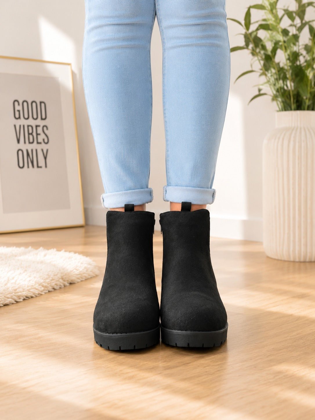 Ladies Black Chelsea Block Heel Ankle Boots - StylePhase SA