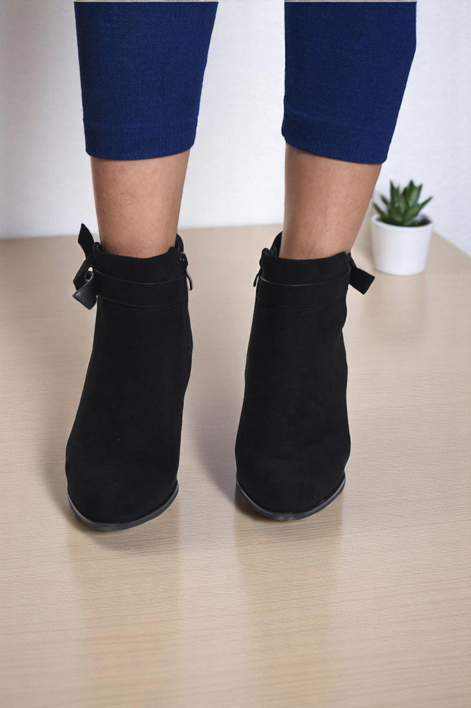 Ladies Black Knot Ankle Boots - StylePhase SA