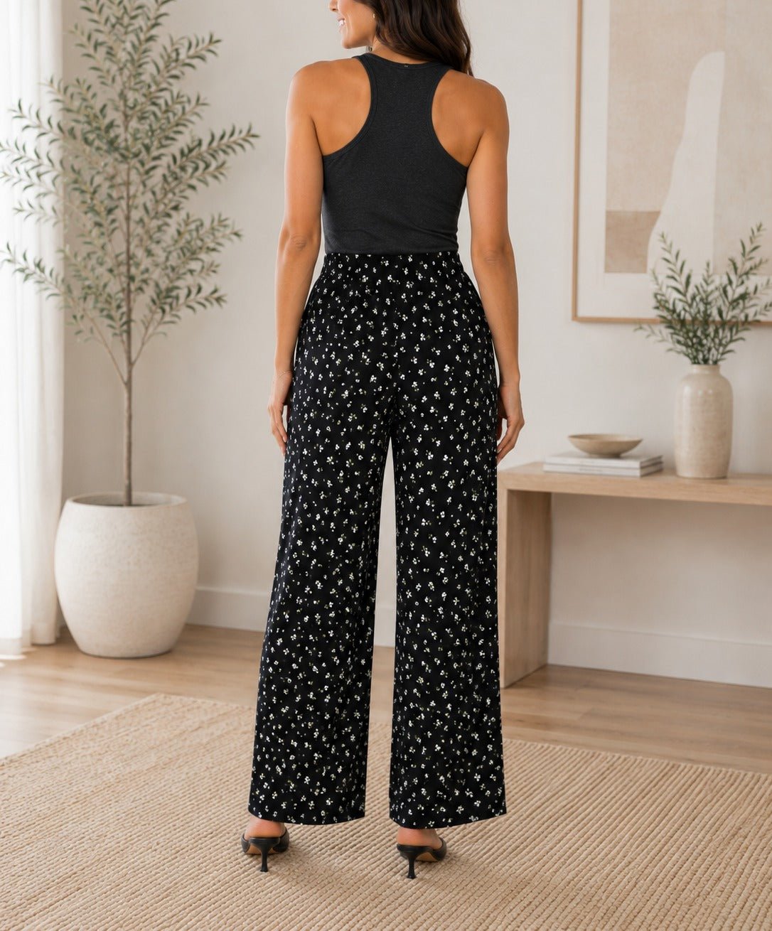 Ladies Black Mini Floral Pocket Pants - StylePhase SA
