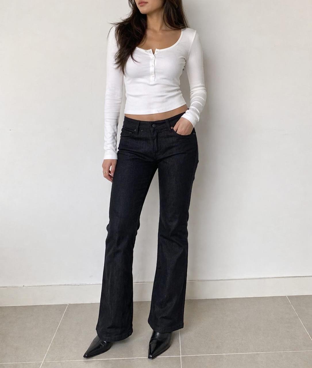 Ladies Black Straight Leg Jeans - StylePhase SA