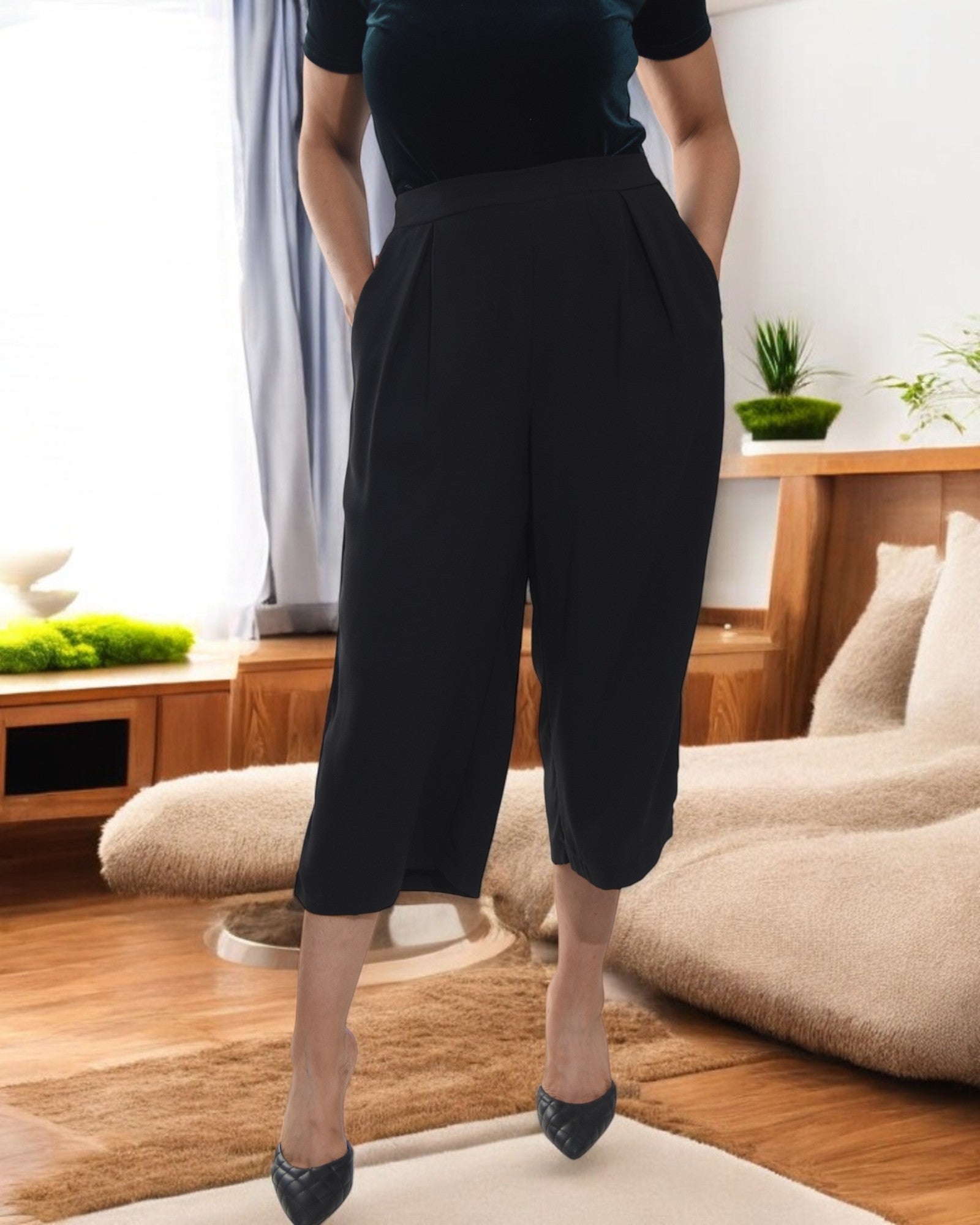 Ladies Black Stripe 3/4 Pants - StylePhase SA
