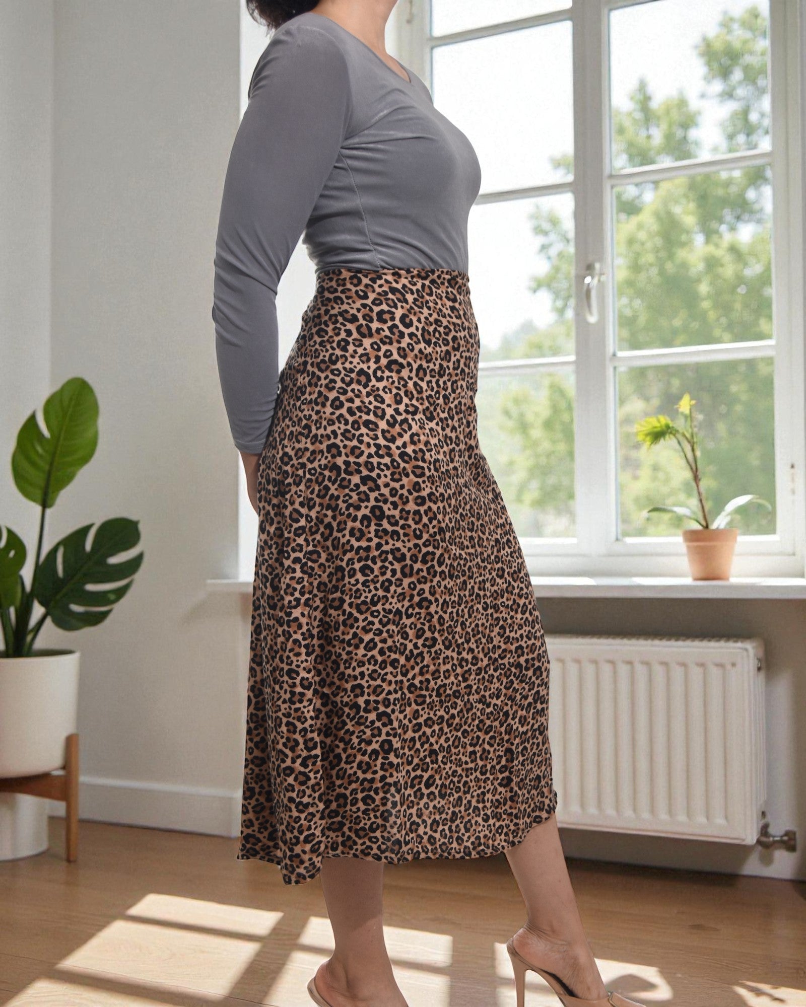 Ladies Brown Slit Skirt - StylePhase SA