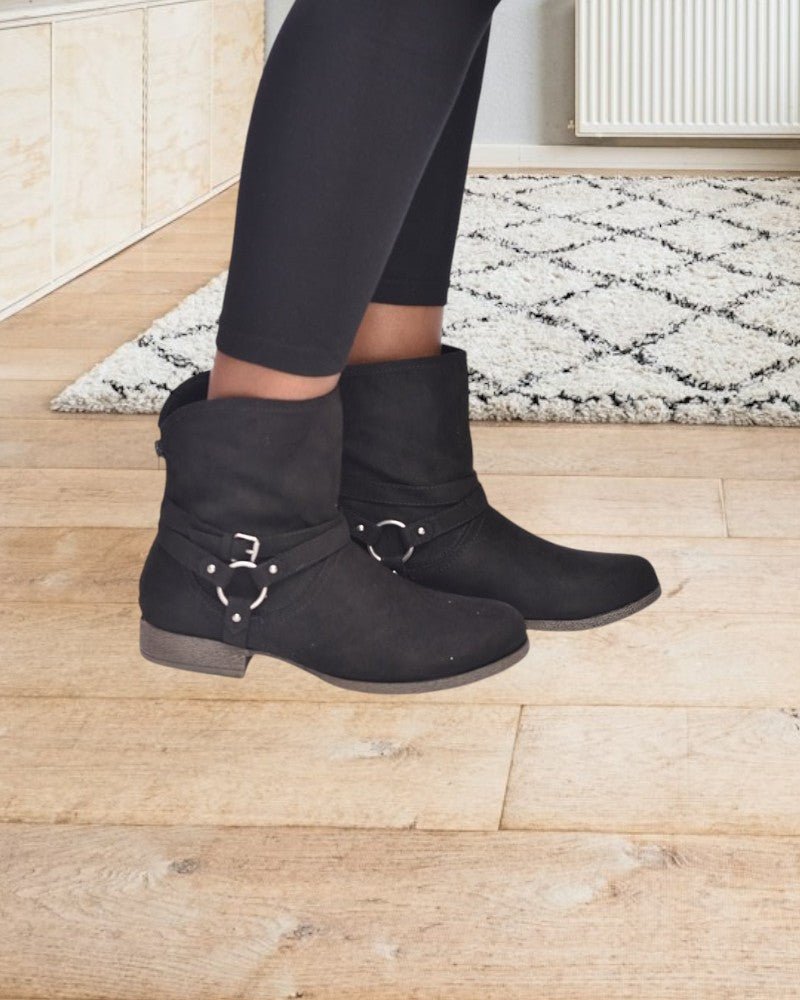 Ladies Cynthia Black Boots - StylePhase SA