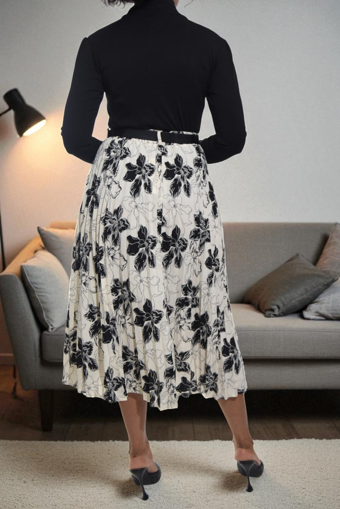 Ladies Floral Pleated White Skirt - Big Flowers - StylePhase SA