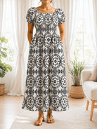 Ladies Geometric Print Cap Sleeve Black And White Dress - StylePhase SA