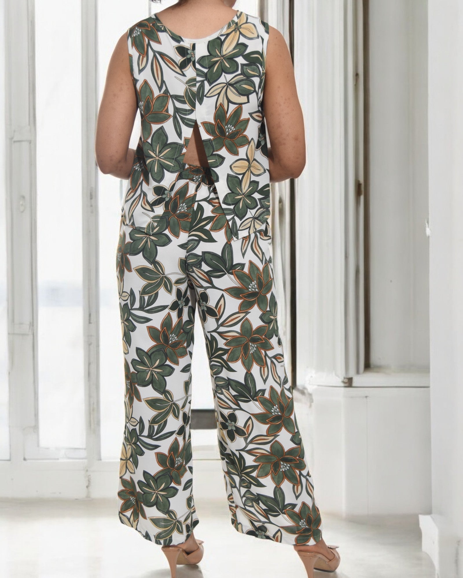 Ladies Linen Slit Back Two - Piece Set - Green Flowers - StylePhase SA