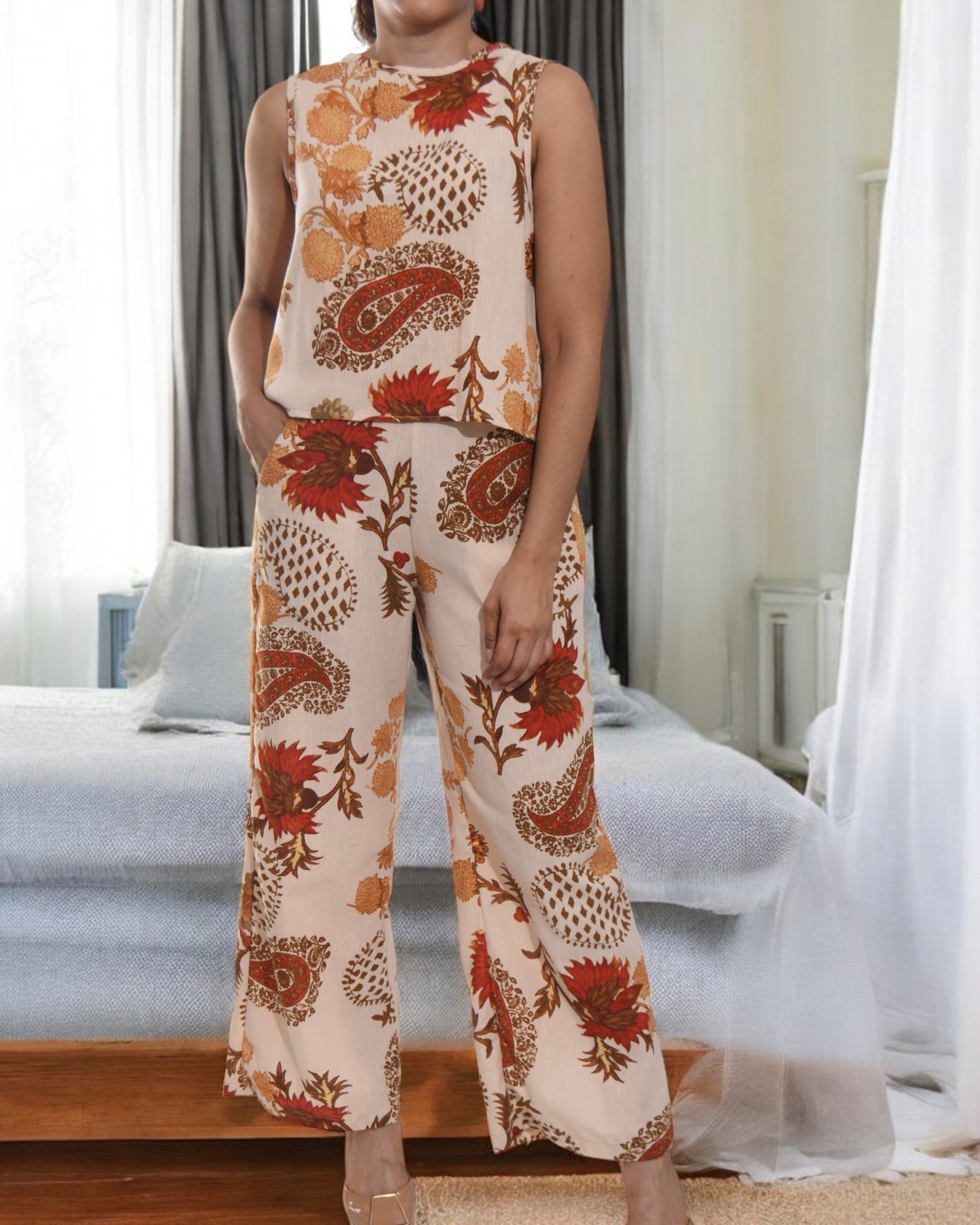 Ladies Linen Slit Back Two - Piece Set - Paisley Print - StylePhase SA
