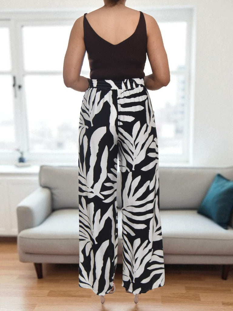 Ladies New Feeling Black Pocket Pants - StylePhase SA