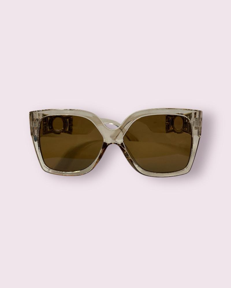 Ladies Oversized Sunnies - StylePhase SA