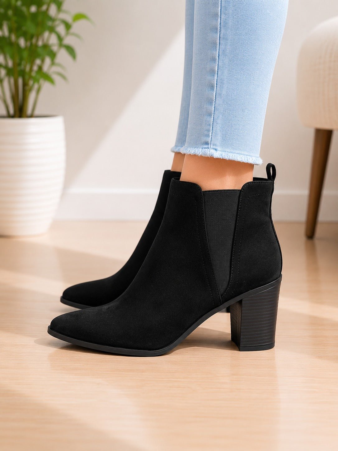 Ladies Sakura Black Court Heels - StylePhase SA