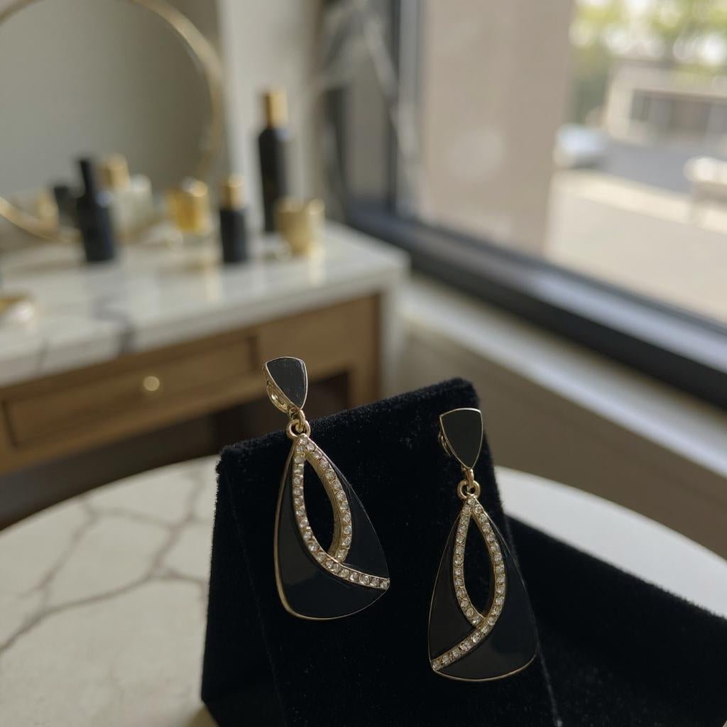 Ladies Tear Drop Earring - StylePhase SA