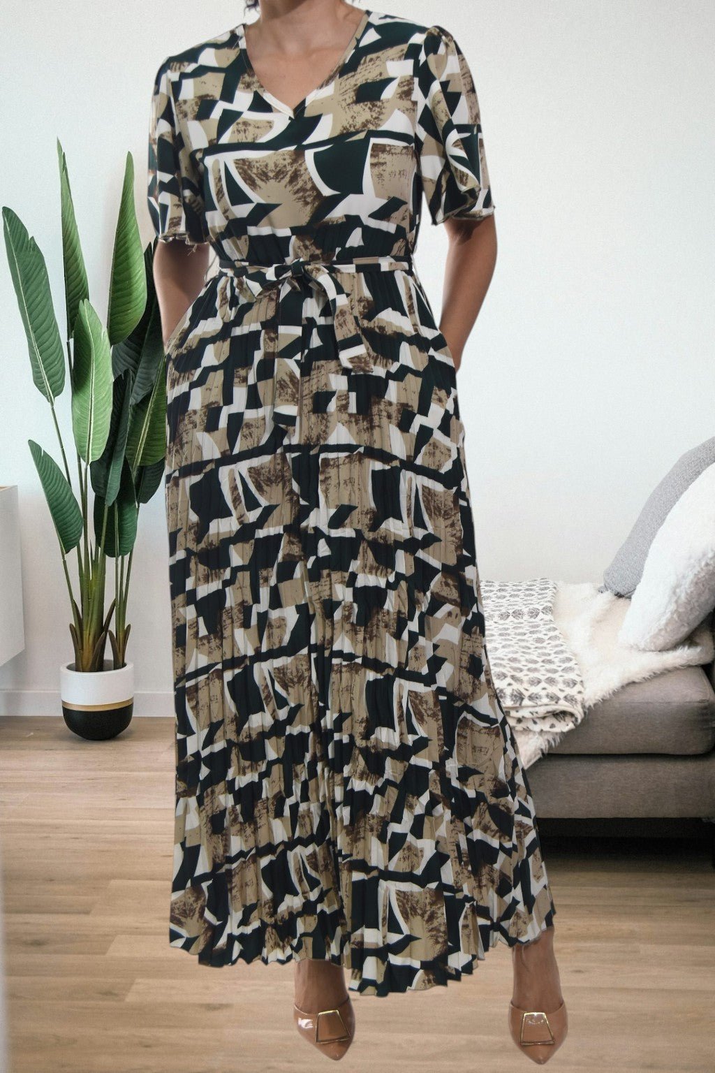 Ladies Tie Front Pocket Green Dress - StylePhase SA