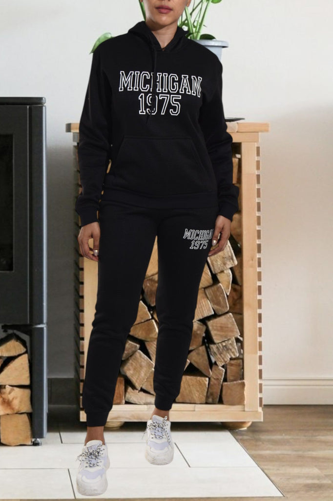 Letter Graphic Black Hoody Tracksuit - StylePhase SA