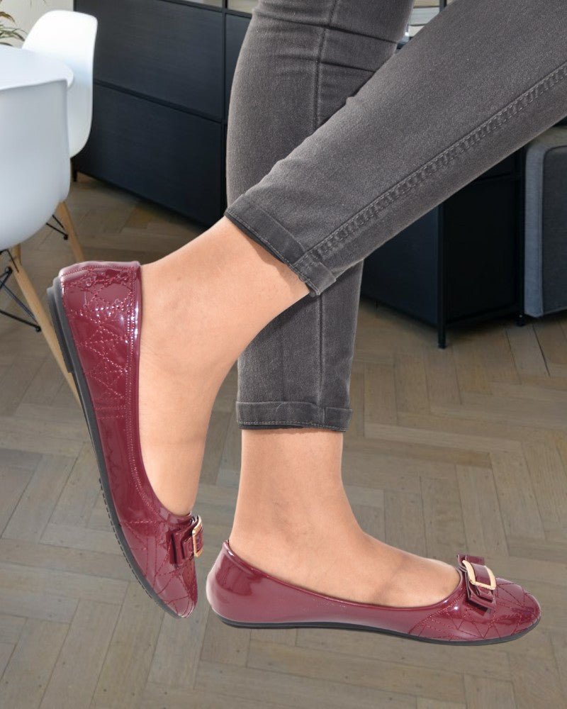 Maroon Front Buckle Detail Pumps - StylePhase SA