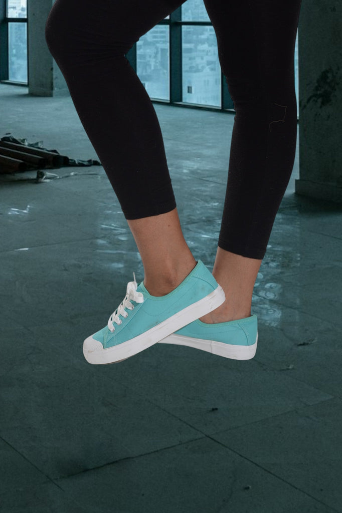 Mint Lace Up Sneaker - StylePhase SA