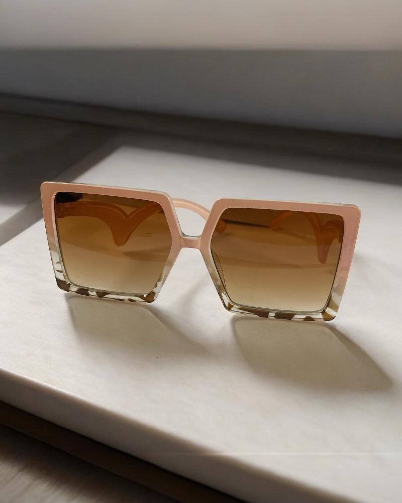 Oversized Square Frame Sunglasses - StylePhase SA