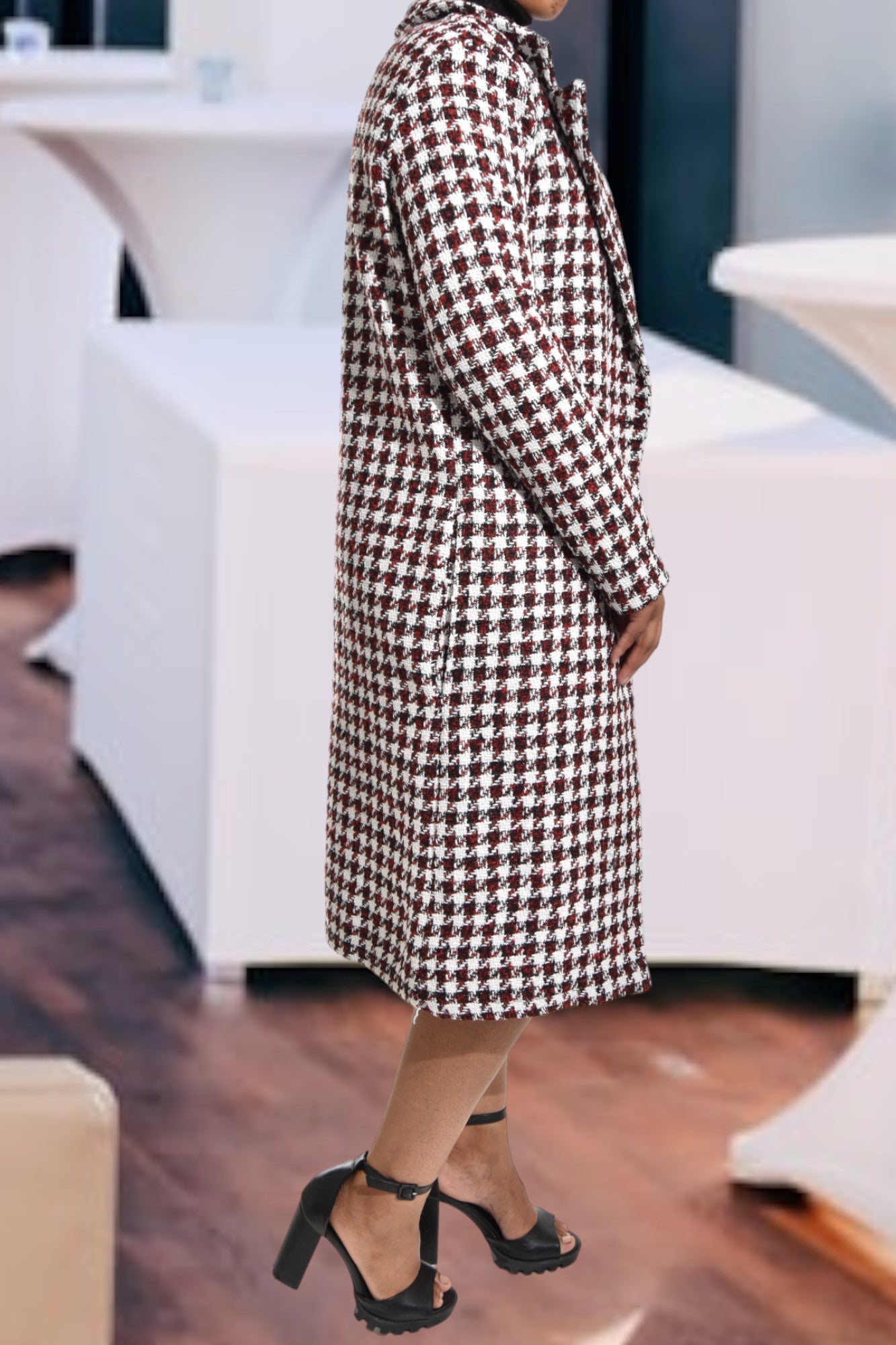 Red And White Heavy Weight Coat - StylePhase SA