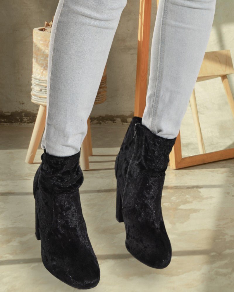 Rosana Black Velvet Boots - StylePhase SA