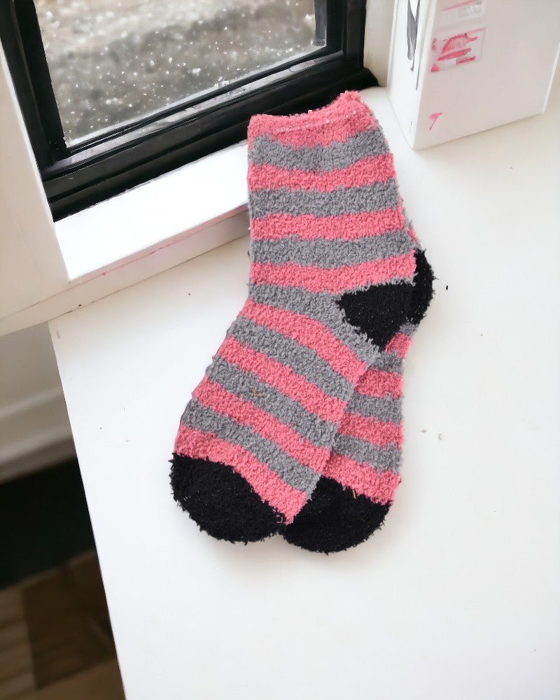 Stripe Fuzzy Multi Color Ankle Socks - StylePhase SA