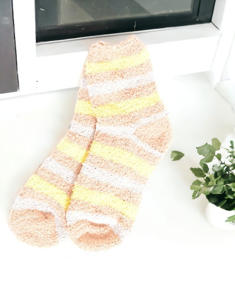 Stripe Fuzzy Multi Color Ankle Socks - StylePhase SA