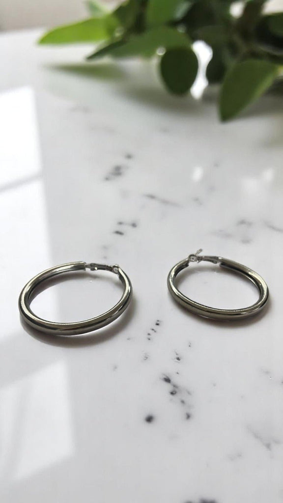 Thick Light Weight Hoop Earrings - StylePhase SA