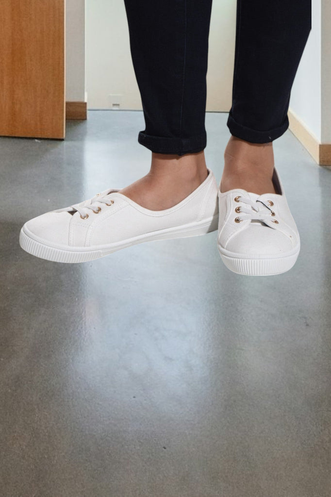 White Canvas Lace Sneaker - StylePhase SA