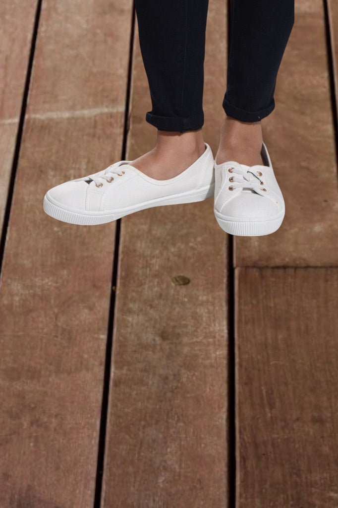 White Canvas Lace Sneaker - StylePhase SA