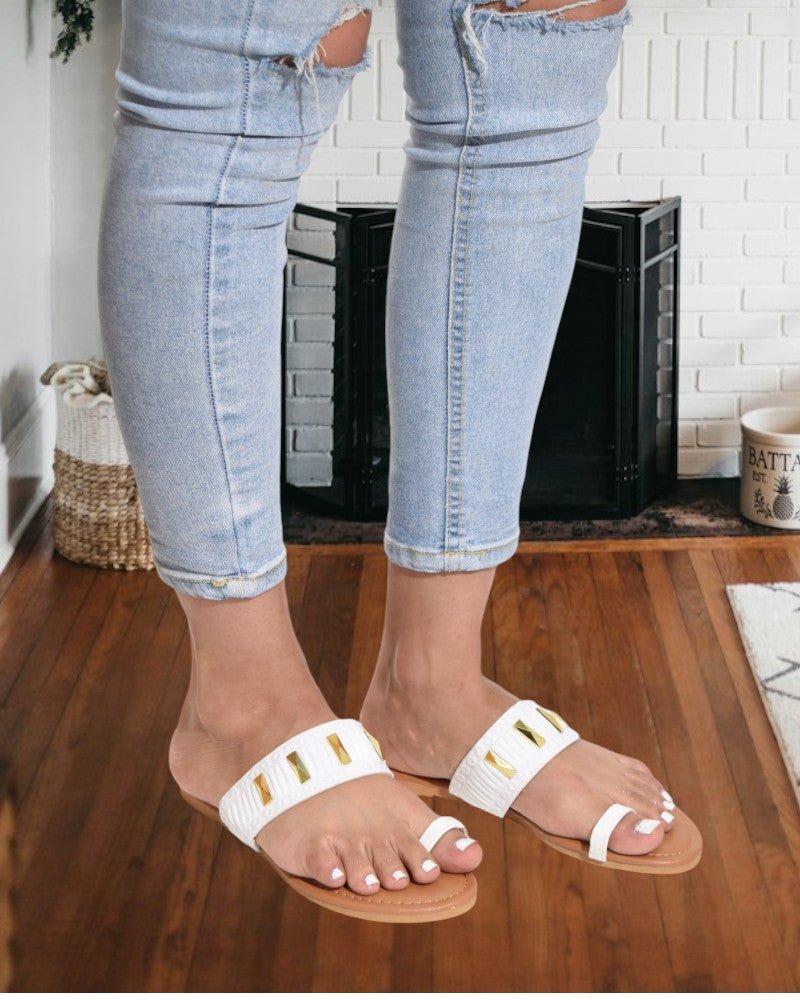 White Leather Flat Sandals - StylePhase SA