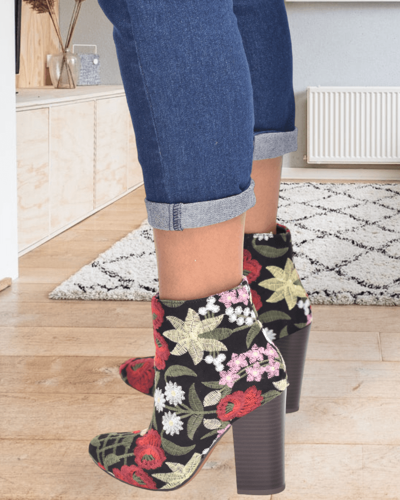 Black Multicolor Besha Boots - StylePhase SA