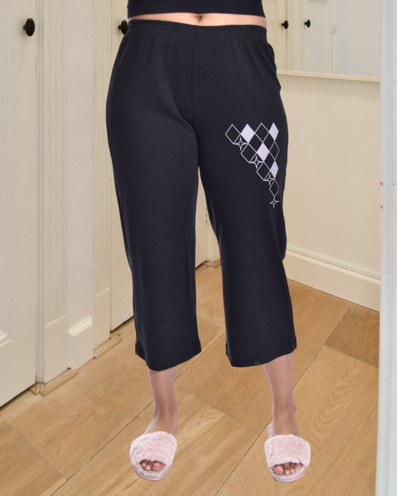 Ladies Black Knit Capri Pants - StylePhase SA