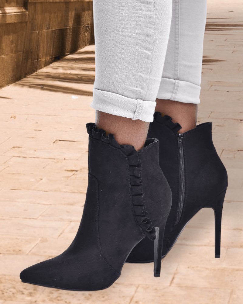 Latrice Black Heeled Boots - StylePhase SA